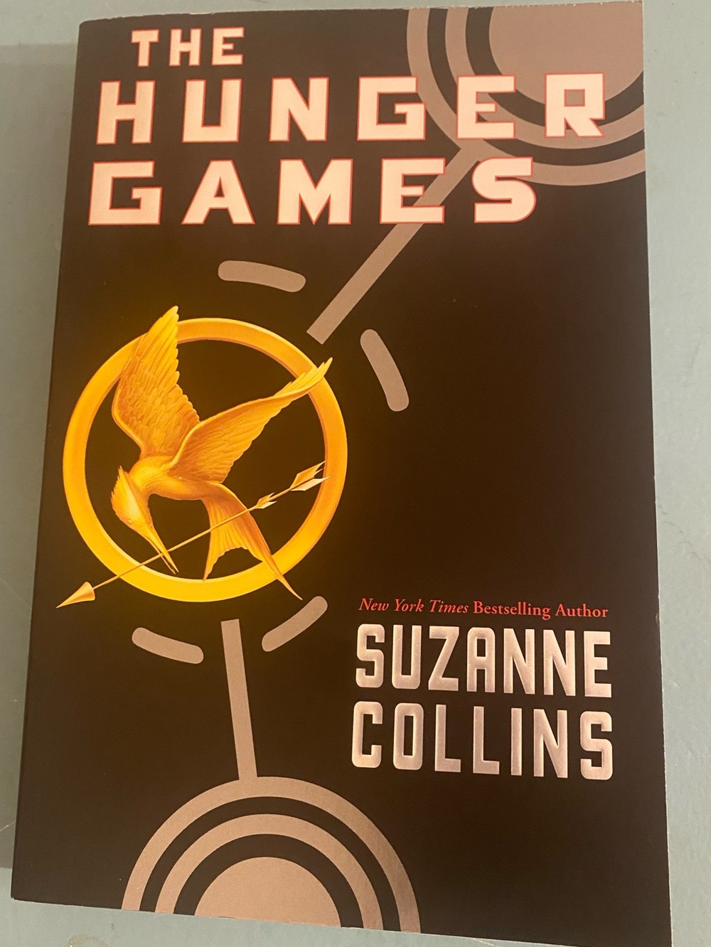 The Hunger Games by Suzanne Collins - Book 📖
